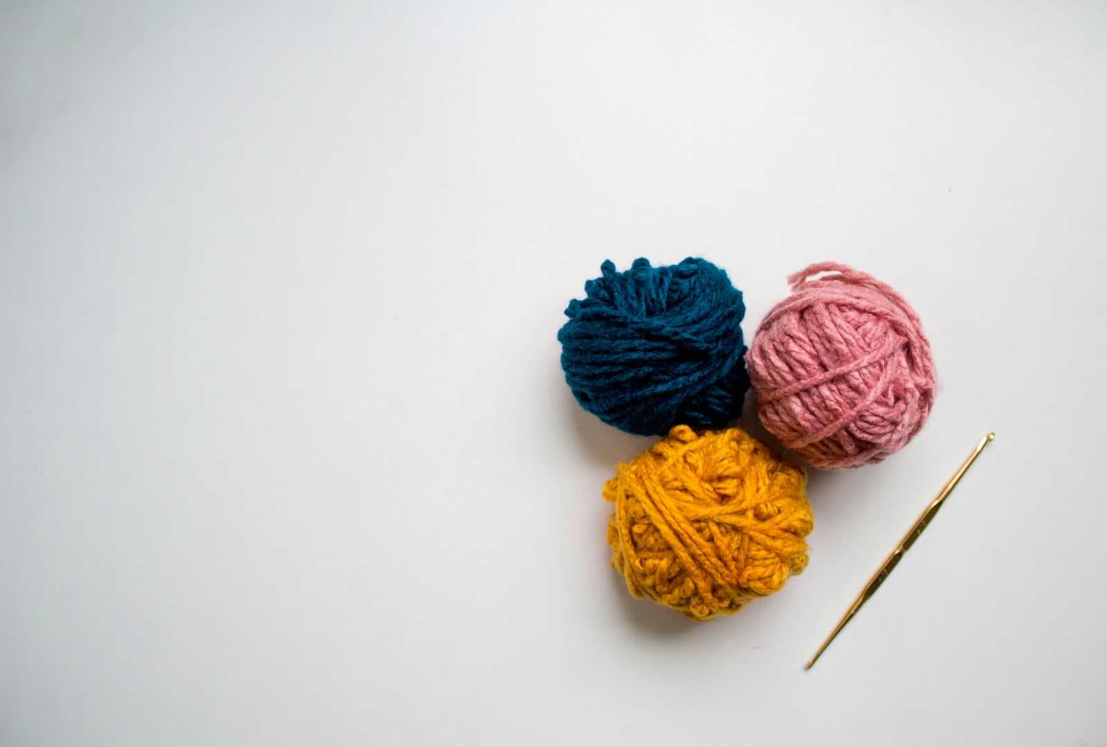 how to install yarn for a Ruby on Rails application?