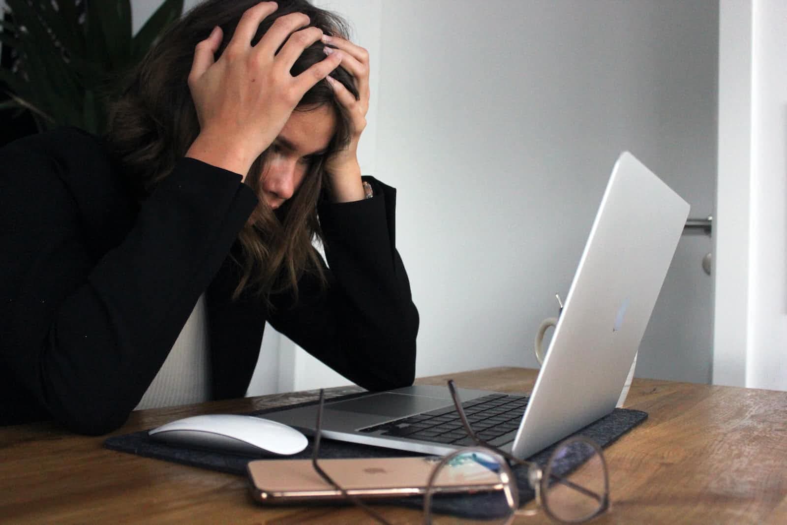 Taming ActiveRecord::RecordInvalid error Like a Pro